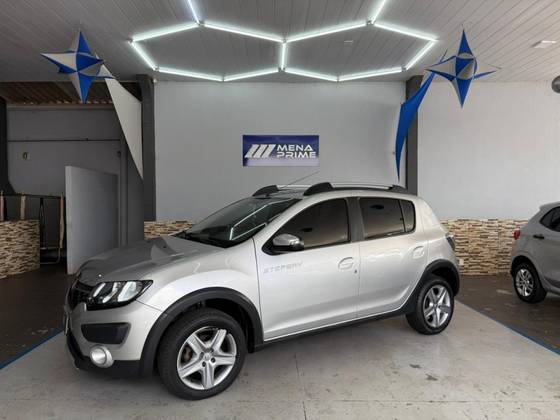 RENAULT SANDERO 1.6 16V SCE FLEX STEPWAY DYNAMIQUE MANUAL RENAULT SANDERO 1.6 16V SCE FLEX STEPWAY DYNAMIQUE MANUAL